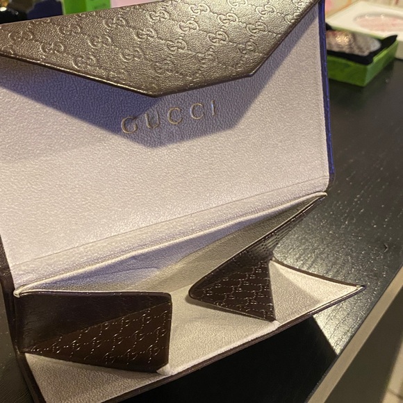 Gucci Brown Monogram sunnies Case - Picture 4 of 6